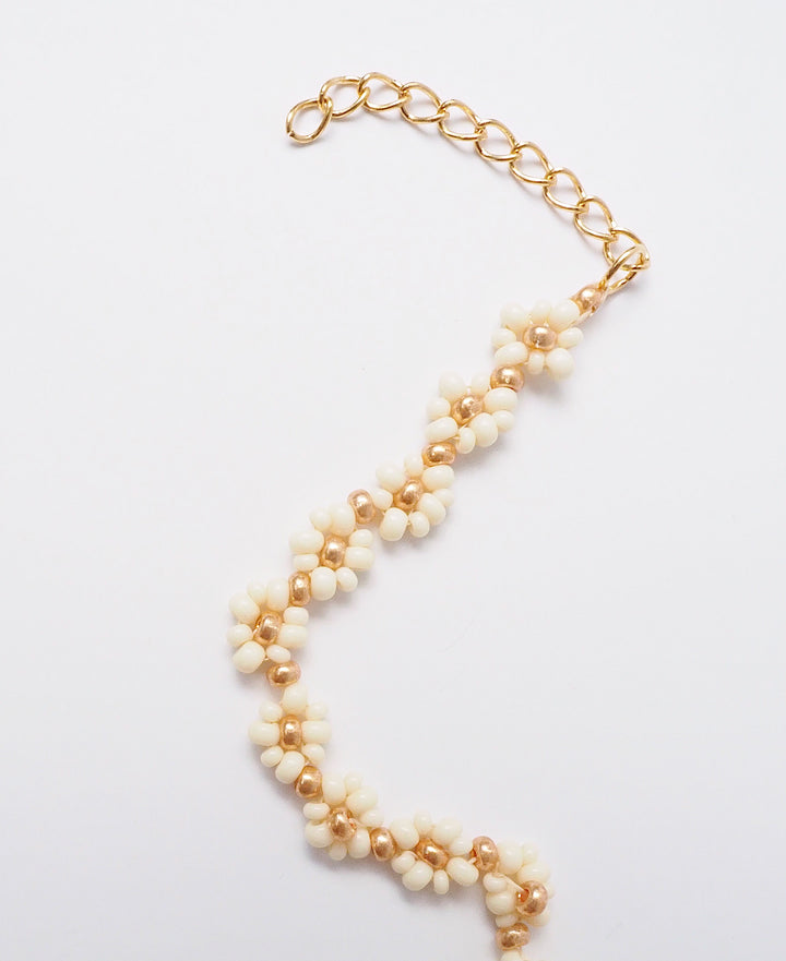 Daisy Chain Bracelet
