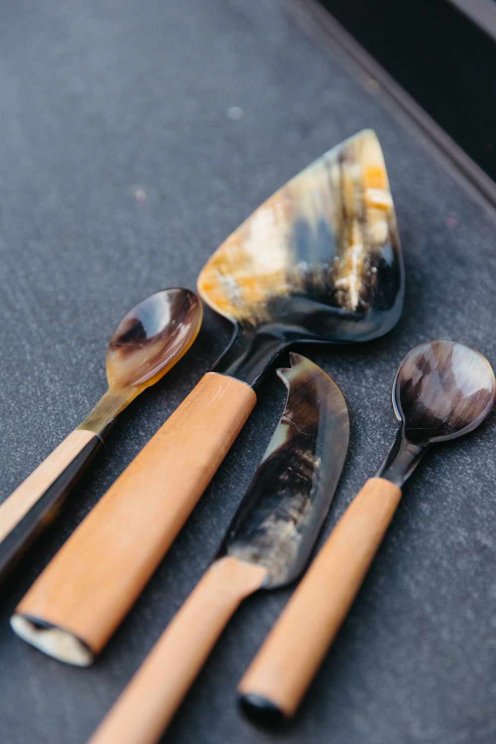 Wood & Horn Cake Shovel